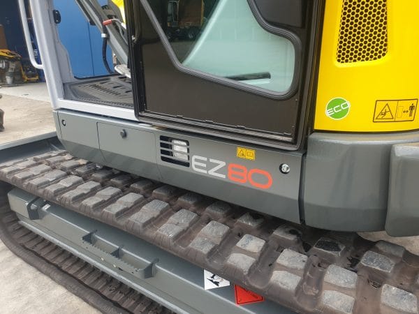 EZ80 Tracked Excavator - Zero Tail Swing - Incl Easy Lock Hitch