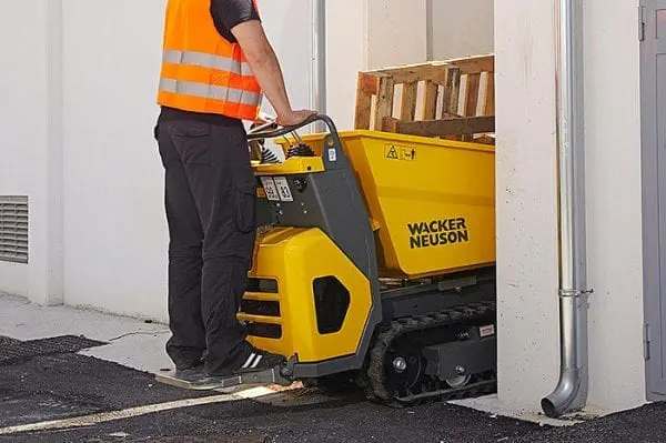 DT08 Tracked Dumper - High Tip - Diesel