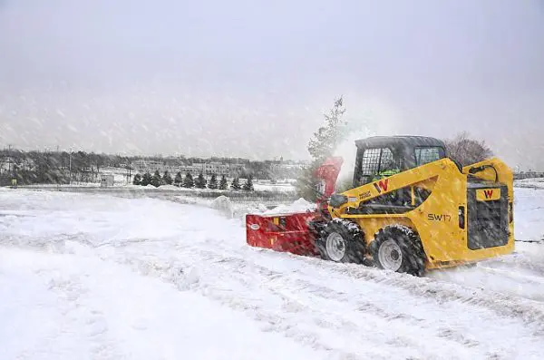 Wacker Neuson SW17 - Radial Lift Skid Steer